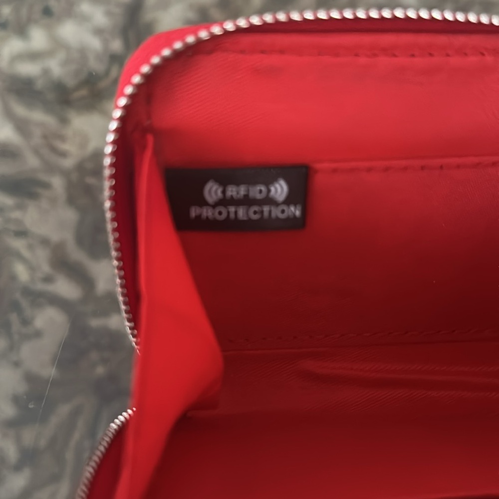 RFID Leather Double Zipper Wallet - Picture 3 of 3